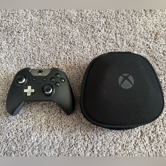 Elite Wireless Controller - Black Will Add Charging Cable - Picture 2 of 7